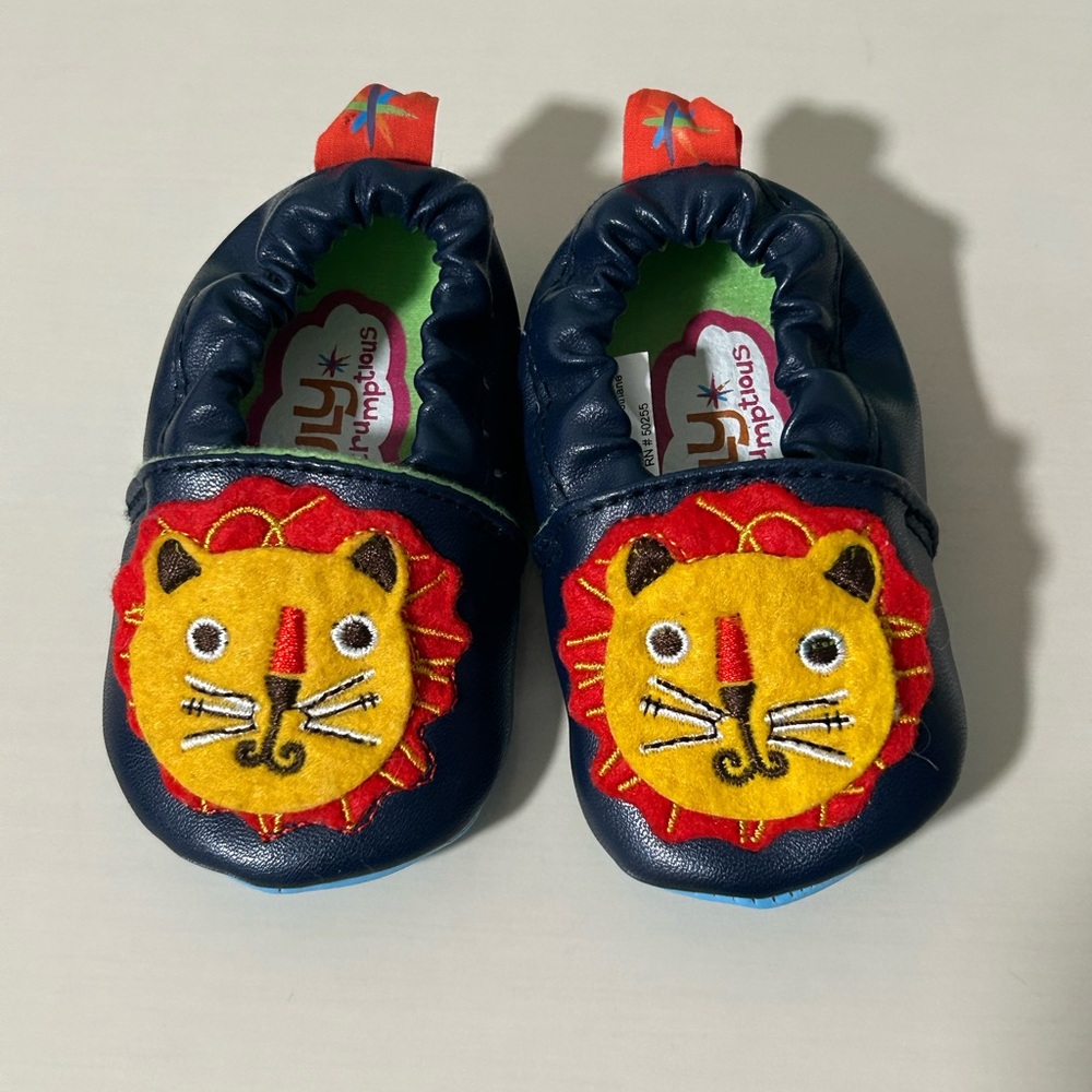 Lion Embroidered Kids Shoes - Navy Blue
